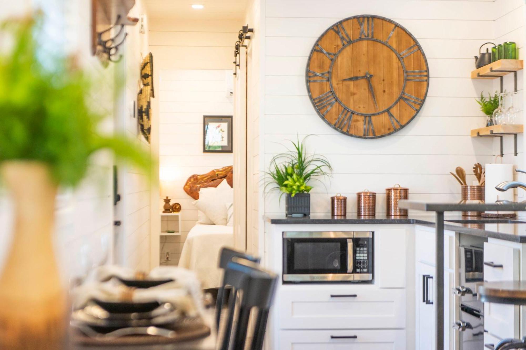 The Woods- Container Tiny House 12 Min To Magnolia/Baylor/Downtown Villa Bellmead Bagian luar foto